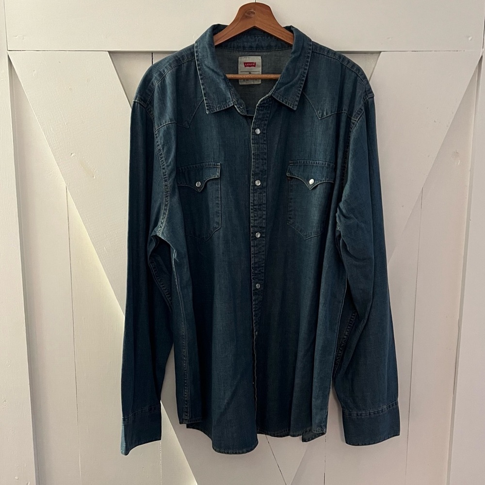 Levi’s Pearl Snap Denim Shirt